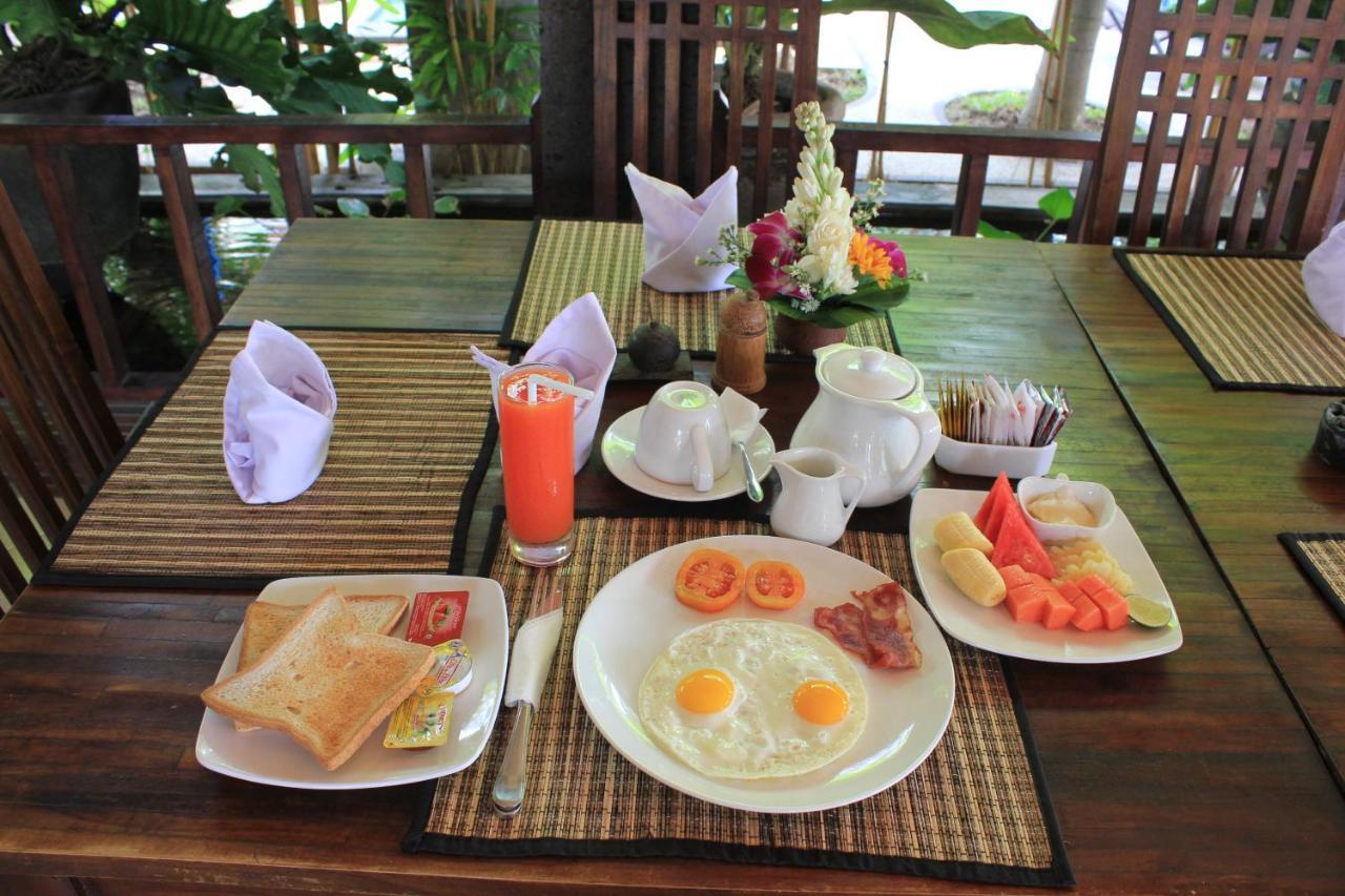 Alami Resort, Restaurant And Dive Center Амед Екстер'єр фото