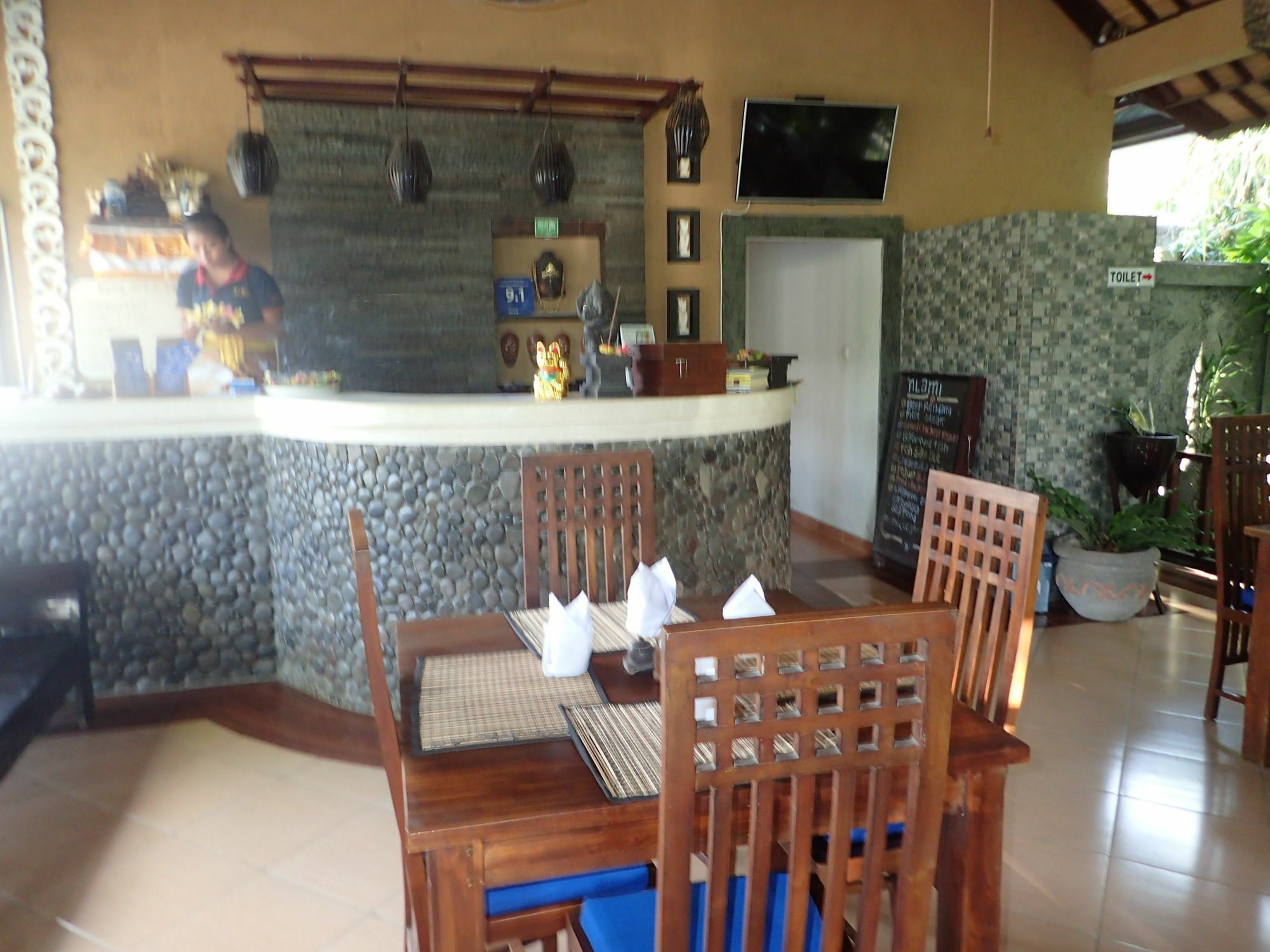 Alami Resort, Restaurant And Dive Center Амед Екстер'єр фото